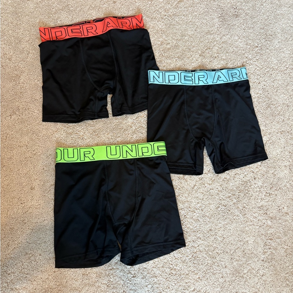 Under Armour Black Boxer Briefs YM -NWOT